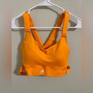 Medium Adidas sports bra new without tags